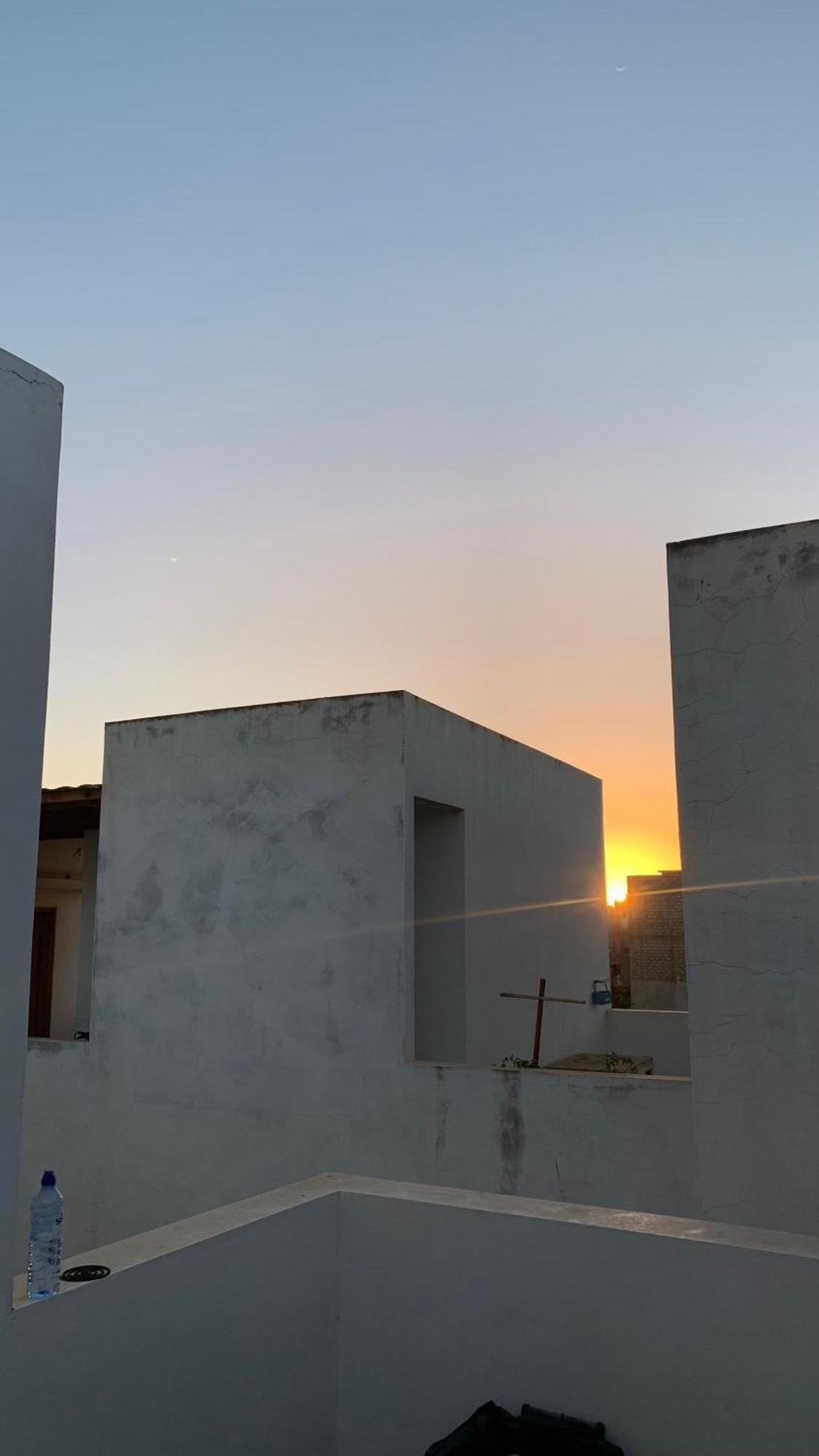 Dar Dyali Rooftop ⁿᵉᵃʳ ⁿᵍᵒʳ ᵇᵉᵃᶜʰ ᵃⁿᵈ ⁱˢˡᵃⁿᵈ Dakar Buitenkant foto